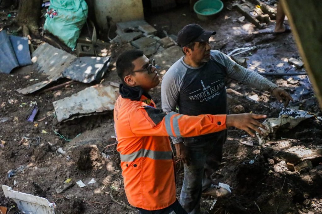 Inspección de viviendas afectadas por las llvias