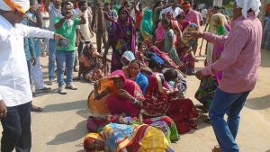 Casi 100 muertos en estampida en una ceremonia religiosa en India
