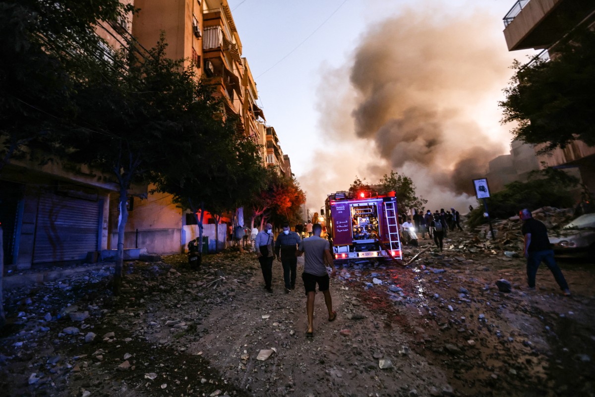 Israel bombardea el cuartel general de Hezbolá en Beirut