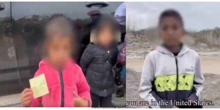 Los niños salvadoreños que viajan con “coyotes” para encontrarse con su familia en EEUU