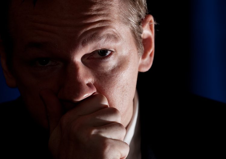 Caso Wikileaks: de ser extraditado a EU, Assange podría pasar 175 años en prisión