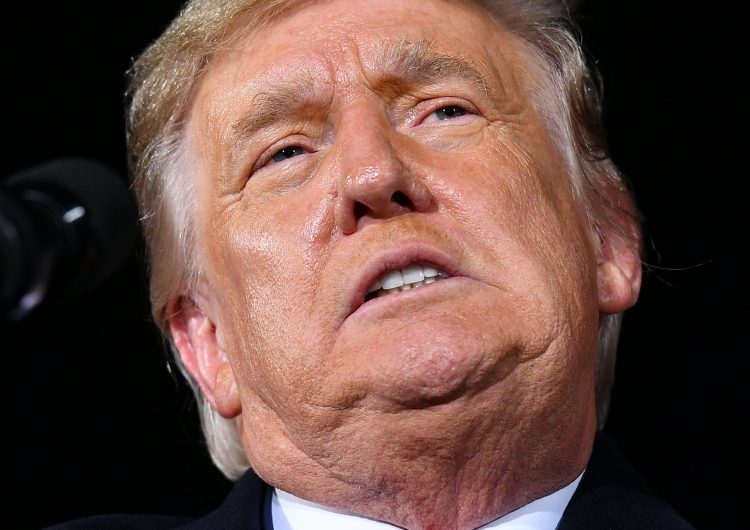 Tribunal emite una orden de arresto contra Trump por asesinato de un comandante iraquí