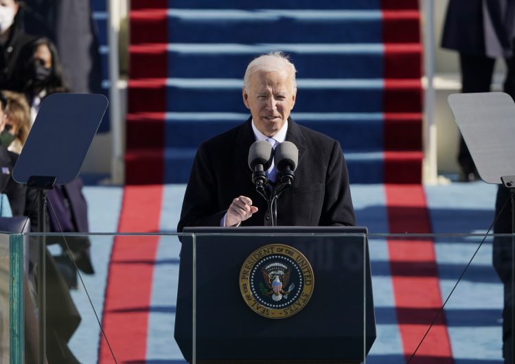 Biden llama a la unión en su toma de protesta: ‘Sin unidad no hay paz, solo amargura y furia’