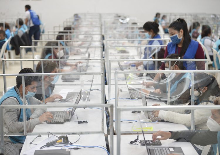 Ecuador: candidato indígena denuncia intento de fraude para excluirlo de segunda vuelta electoral