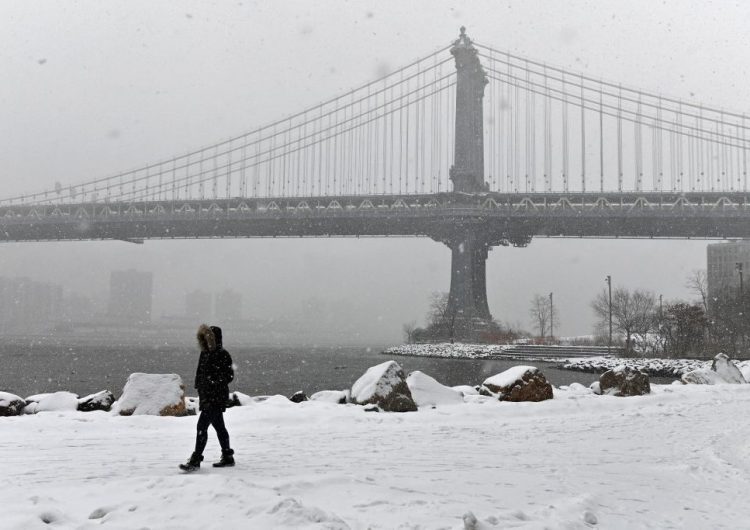 Una letal tormenta cubre de nieve el noreste de Estados Unidos