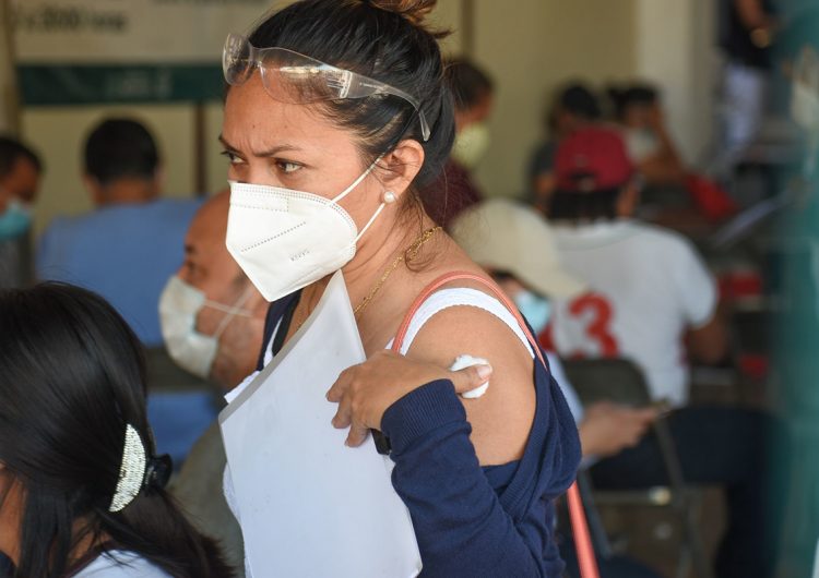 Confiar en las vacunas contra el COVID-19, recomiendan expertos