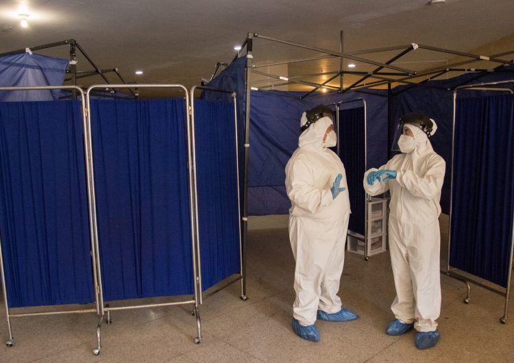 COVID-19: en el último día México suma 13,051 nuevos contagios y 1,368 defunciones
