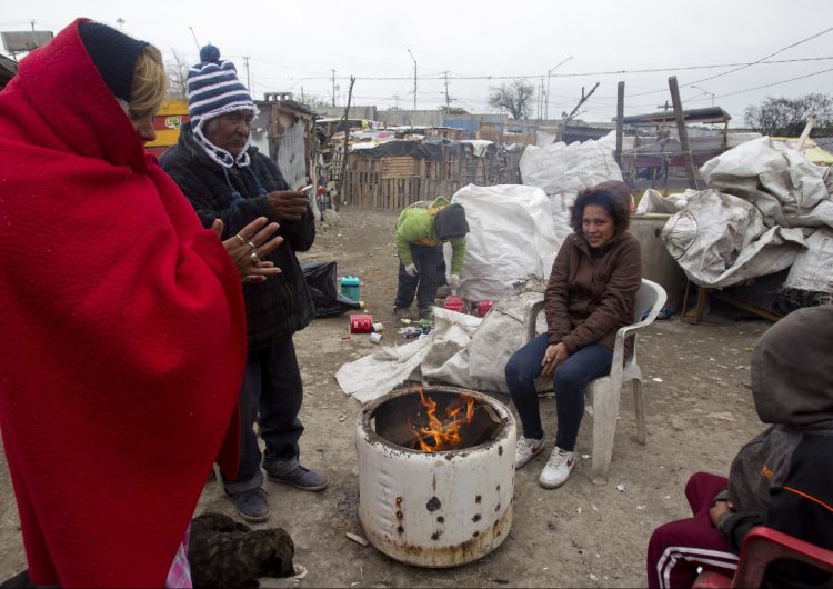 Al menos ocho muertos y cortes de energía por la ola de frío en México