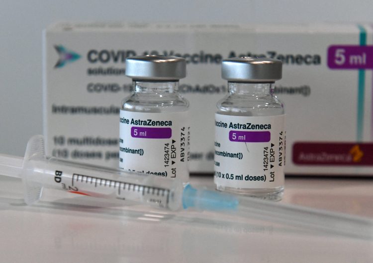 Junta de Monitoreo de Datos y Seguridad de EU analiza vacuna AstraZeneca; no halla ningún riesgo de trombosis