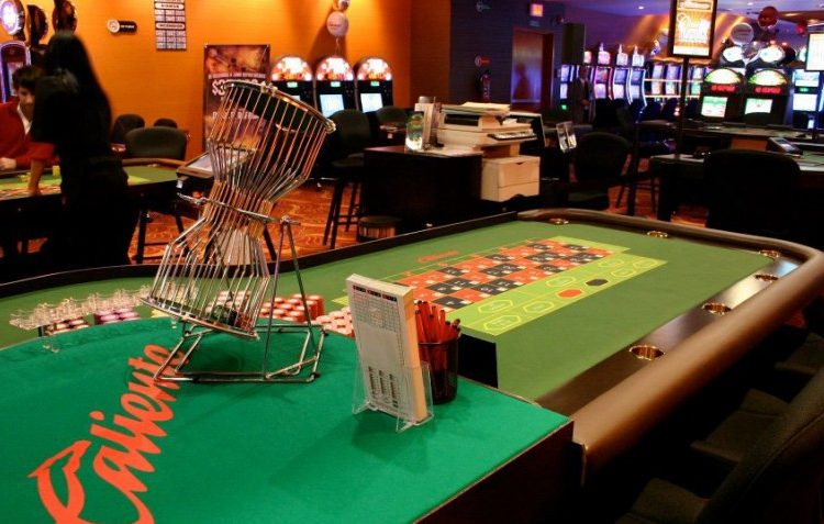 Gobierno de Bonilla decomisa 208 máquinas de juego a casino del precandidato Hank