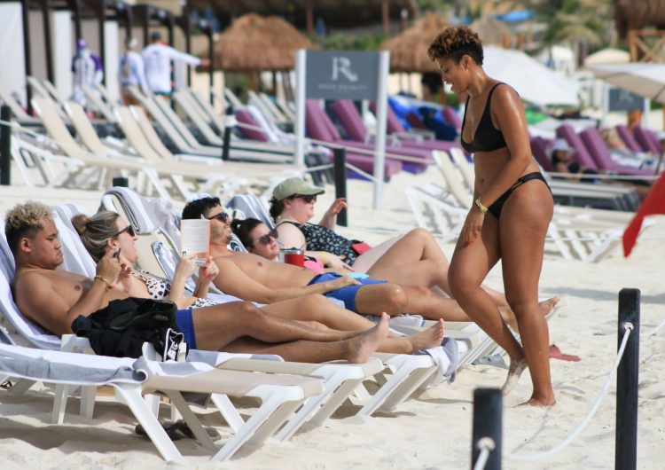EU emite alerta para que ciudadanos no viajen a México en Semana Santa por riesgo de COVID