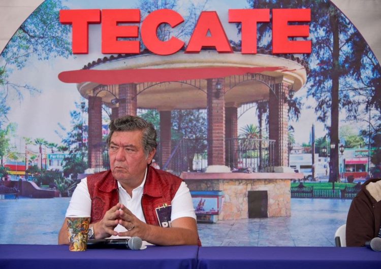 Propone Hank ampliar aduana de Tecate