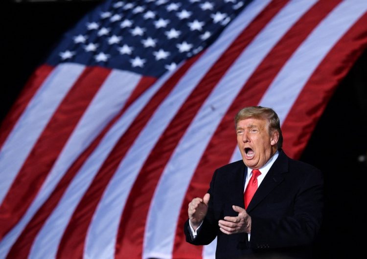 Donald Trump lanza su propia plataforma digital para sus seguidores
