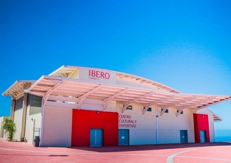 Cuenta IBERO Tijuana con instalaciones de primer nivel en el Centro Cultural y Deportivo