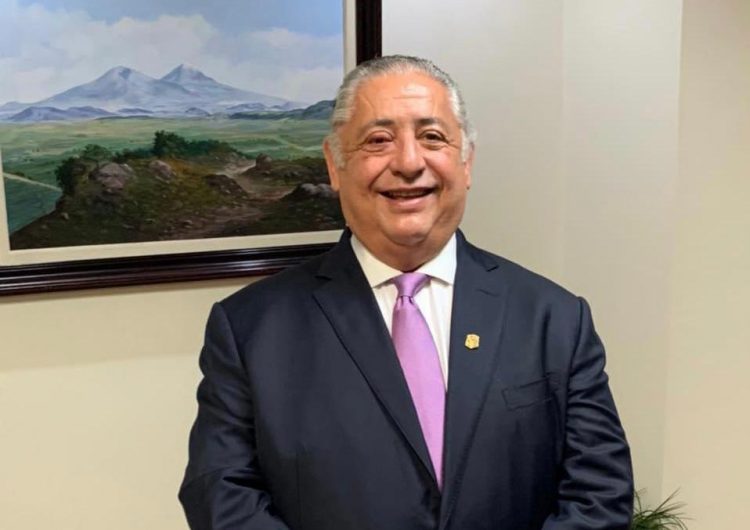 Denuncia secretario de gobierno a socio del Campestre que propuso expropiar su casa