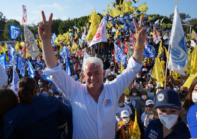 Cierra campaña Jorge Ramos con evento masivo en la glorieta Cuauhtémoc