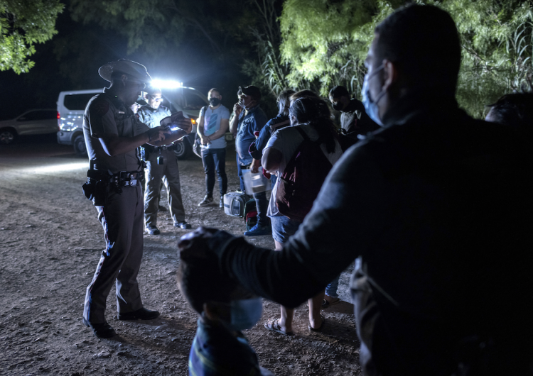 EU cierra oficina de la era Trump enfocada en víctimas de delitos vinculados con migrantes