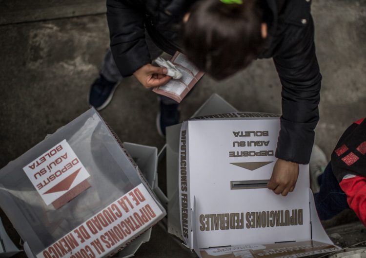 El partido oficialista de México recibe duro golpe en las elecciones legislativas