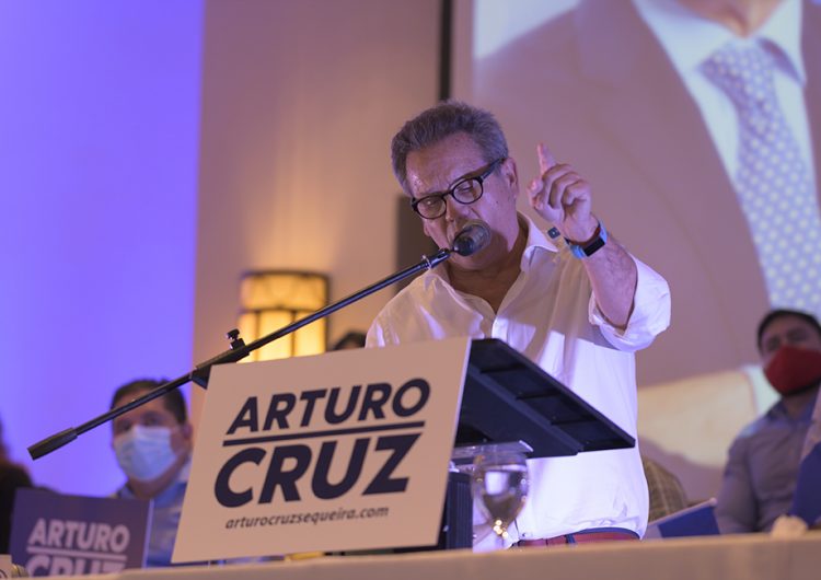 Candidato nicaragüense es detenido al ingresar al país; es el segundo arrestado esta semana