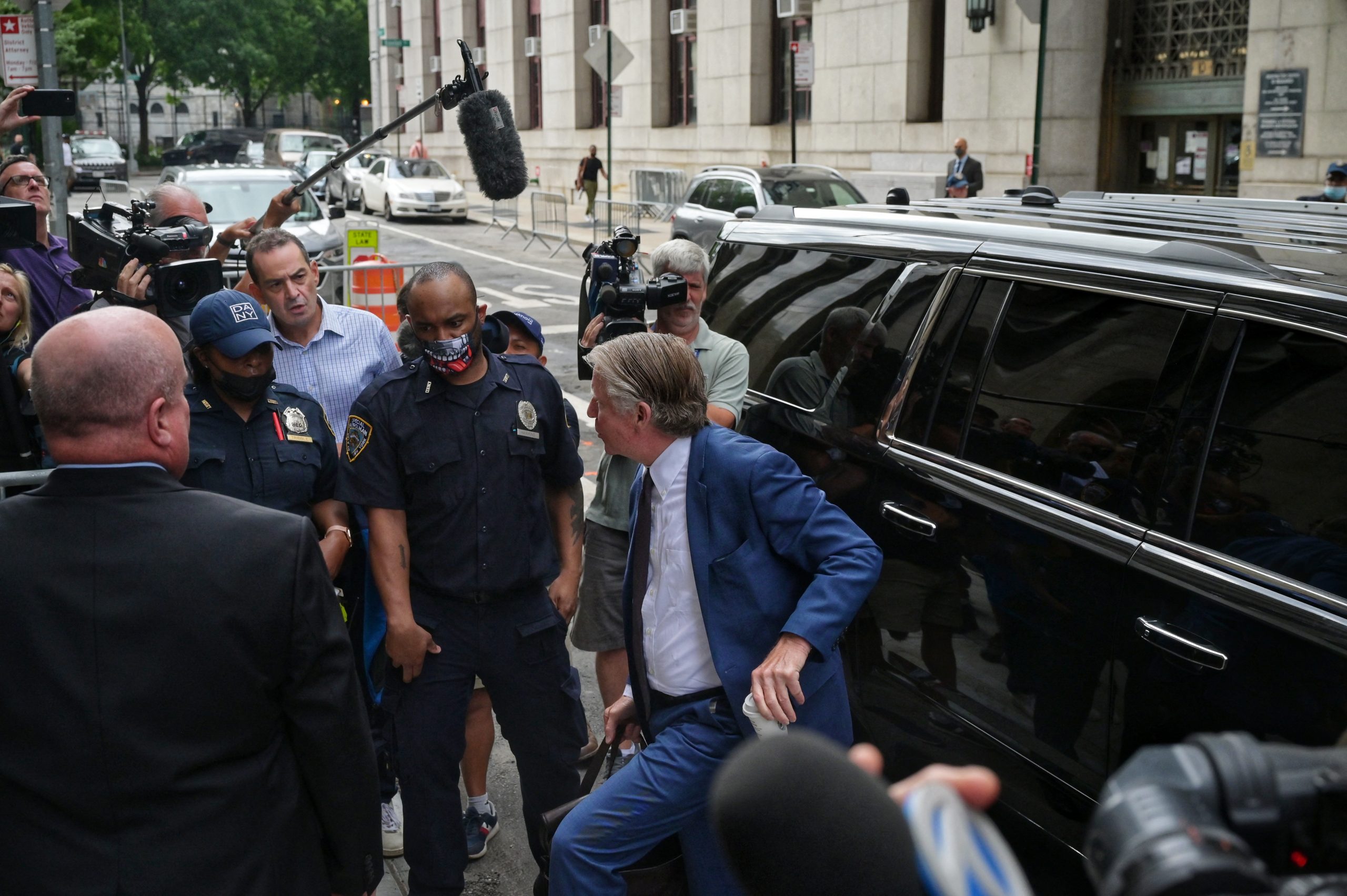 Allen Weisselberg, compareció este jueves ante las autoridades de Nueva York. Foto: Ed Jones/AFP