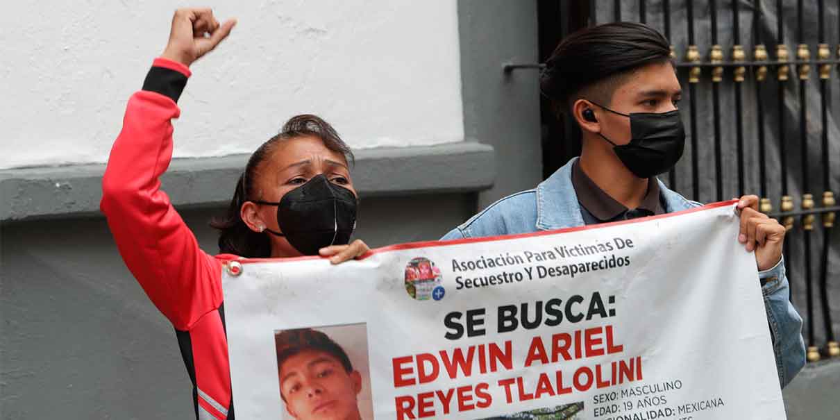 Aprueban diputados Ley de Desaparecidos en Puebla; familiares reprueban exclusión