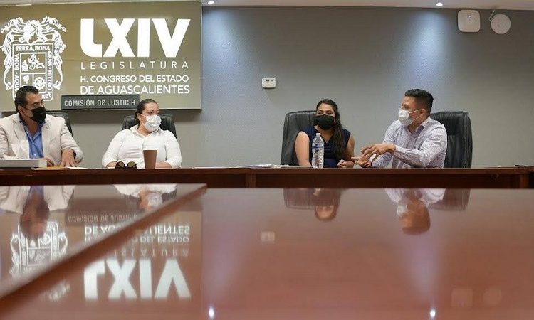 Aprueba Comisión de Justicia acuerdo legislativo para evaluar a magistrada del STJE