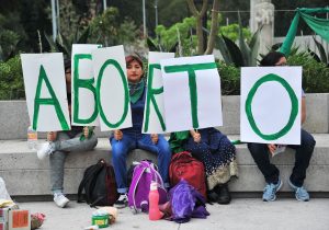 México: Suprema Corte invalida norma sobre objeción de conciencia que limita aborto