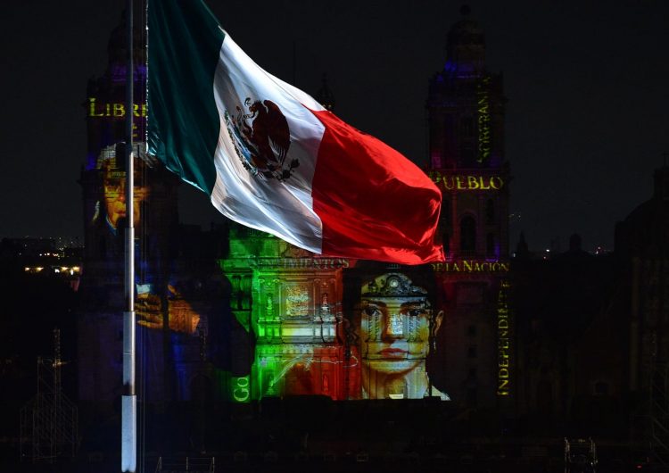 Así se conmemoran 211 años de la Independencia de México