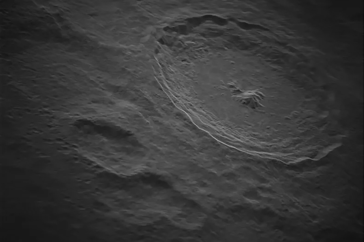 El cráter 'Tycho', de 85 kilómetros de diámetro, en la superficie lunar. (Foto: Observatorio de Green Bank/Raytheon/Fundación Nacional de Ciencias/AUI/Observatorio Nacional de Radioastronomía)