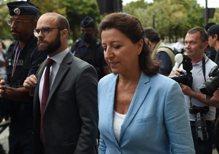 Francia acusa a su exministra de Salud de negligencia en la pandemia de covid-19
