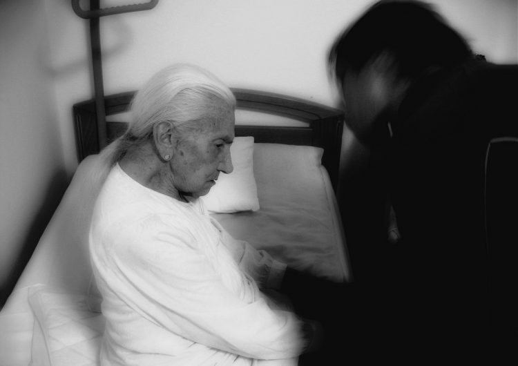 55 millones de personas en el mundo padecen demencia, un problema sin respuesta en 75 % de los países