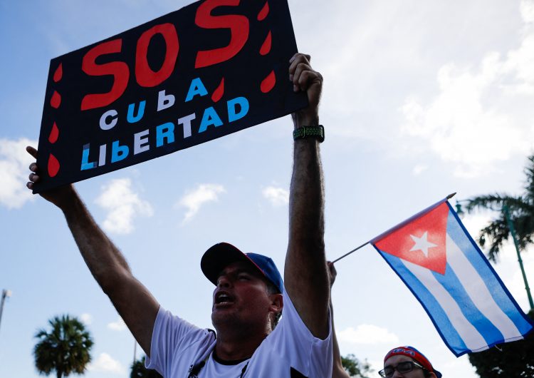 Cuba: fiscalía advierte que habrá consecuencias penales contra organizadores de protestas