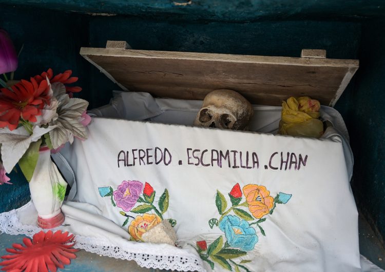 Día de Muertos: poblado maya retoma tradición de ‘limpia de huesos’ tras la pandemia