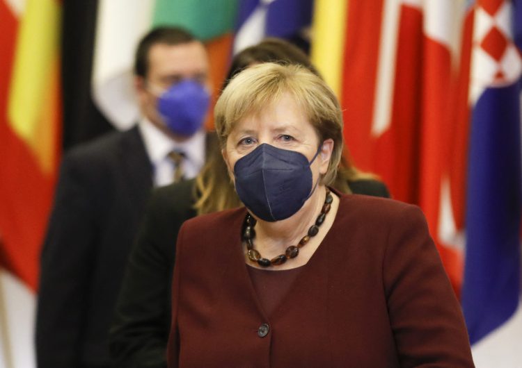 ‘Sin Angela son como París sin la Torre Eiffel’; así despidió la UE a Merkel