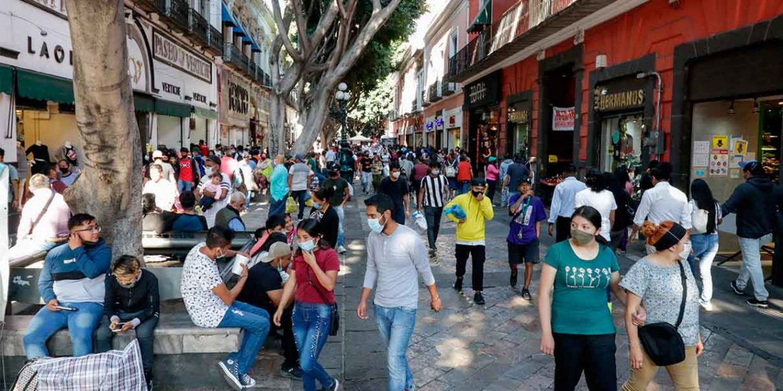 En Puebla no se cerrará los comercios por la presencia de variante Ómicron de Covid