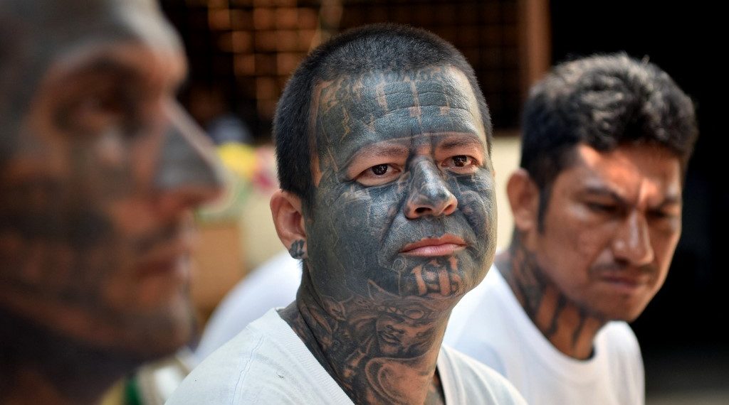 En 2020, la administración del presidente salvadoreño Nayib Bukele proporcionó incentivos financieros a las pandillas salvadoreñas MS-13 y Barrio 18. (Foto: Oscar Rivera/AFP)