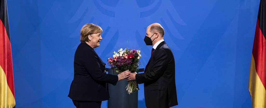 Feminista convencido, Scholz tomará las riendas de un gobierno compuesto por primera vez en Alemania por igual número de hombres y mujeres.(Foto: John Macdougall/AFP)