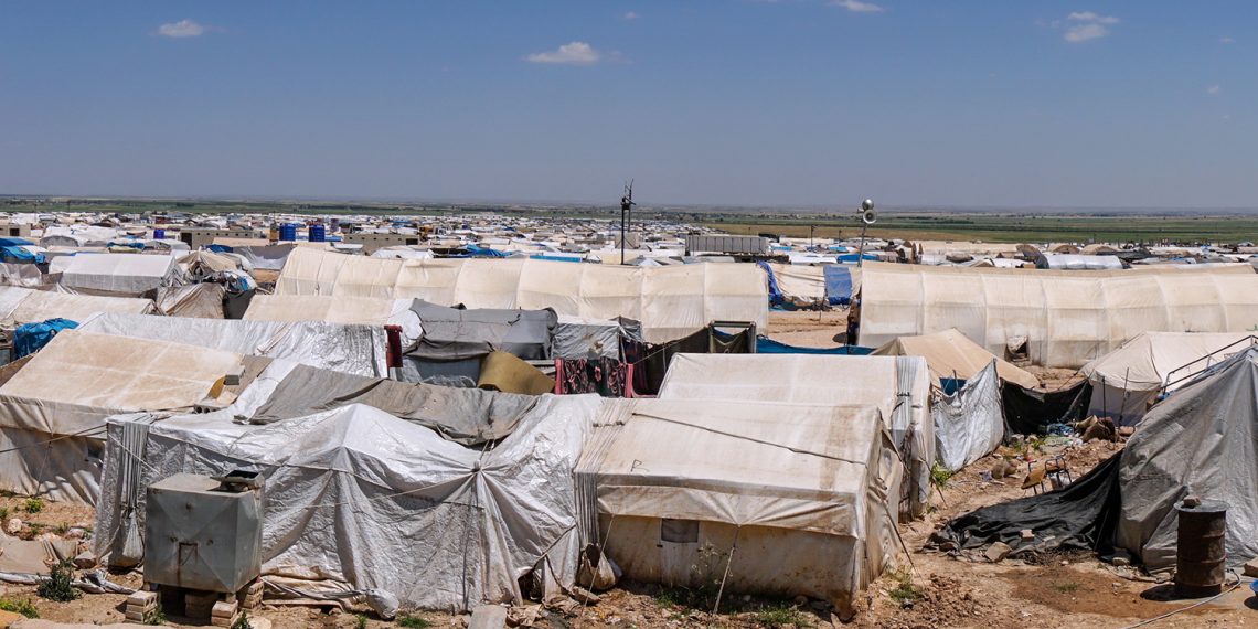 Los desplazados internos constituyen la mayoría invisible entre todas las personas desplazadas. (Foto: Adobe Stock)