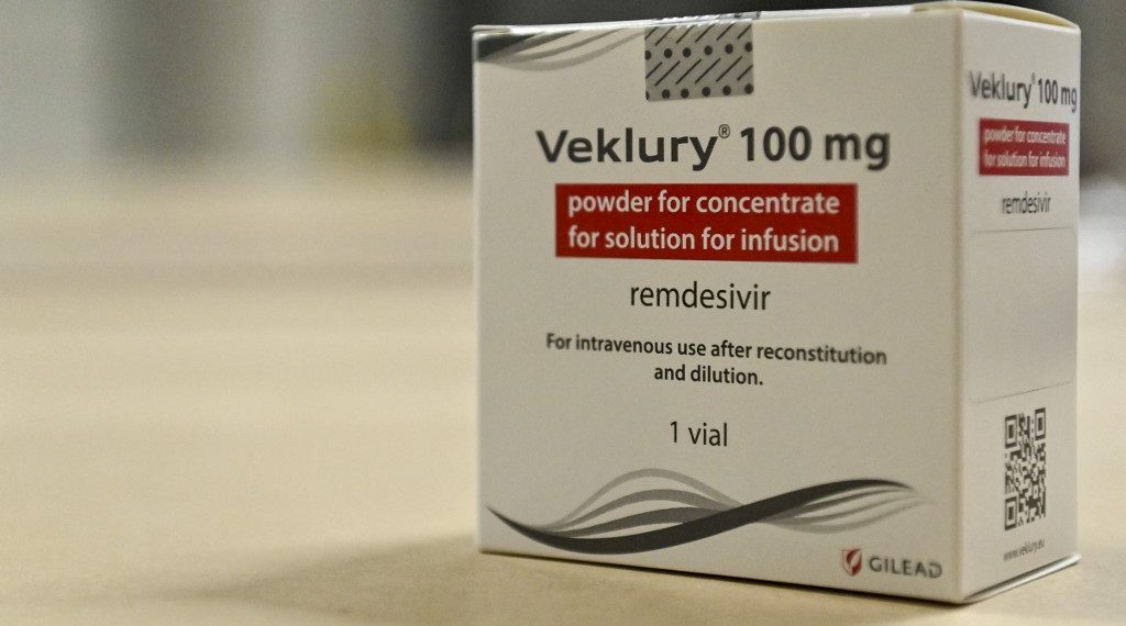 Veklury no es un sustituto de la vacunación en personas para las que se recomienda la vacunación contra covid-19 y una dosis de refuerzo. (Foto: Dirk Waem/AFP)