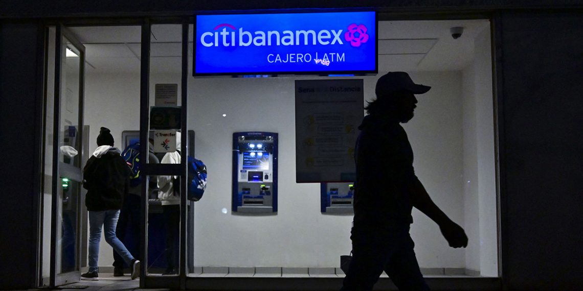 Tras más de un siglo de presencia en México, Citigroup anunció su intención de poner fin a las operaciones bancarias comerciales de su filial Banamex. (Foto: Pedro Pardo/AFP)
