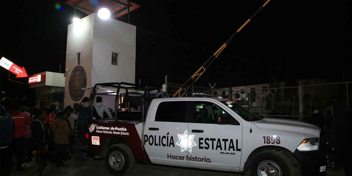 Directivos y mandos de reclusorios de Puebla sucumben a la corrupción interna