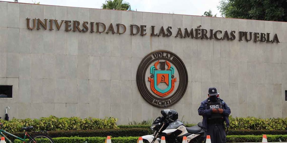 Con la salida de Ríos Piter de la UDLA Puebla; ya no hay pretexto para regresar a las aulas