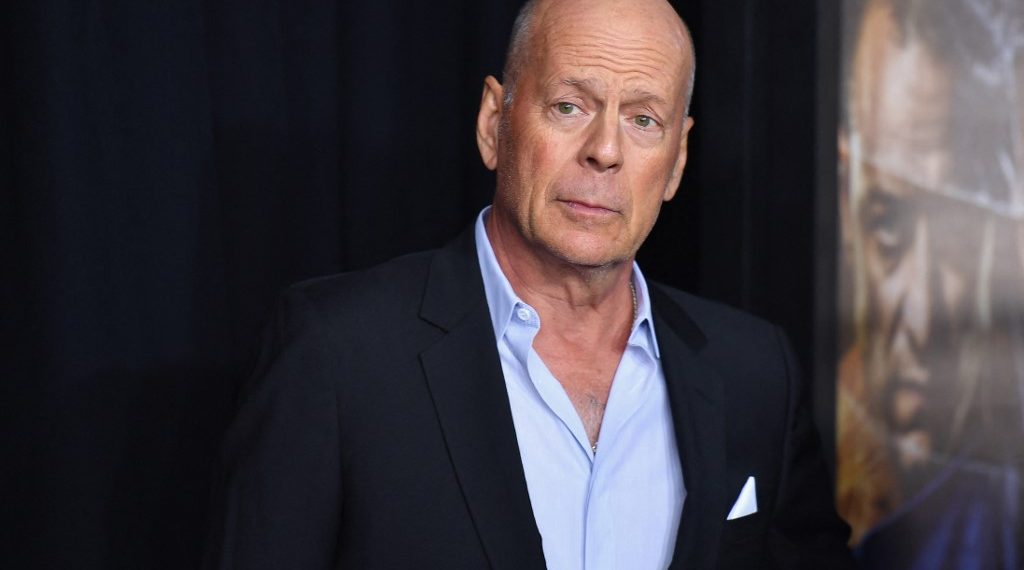 Bruce Willis despuntó en la televisión junto a Cybill Shepherd en la serie de televisión "Luz de luna". (Foto: Angela Weiss/AFP)