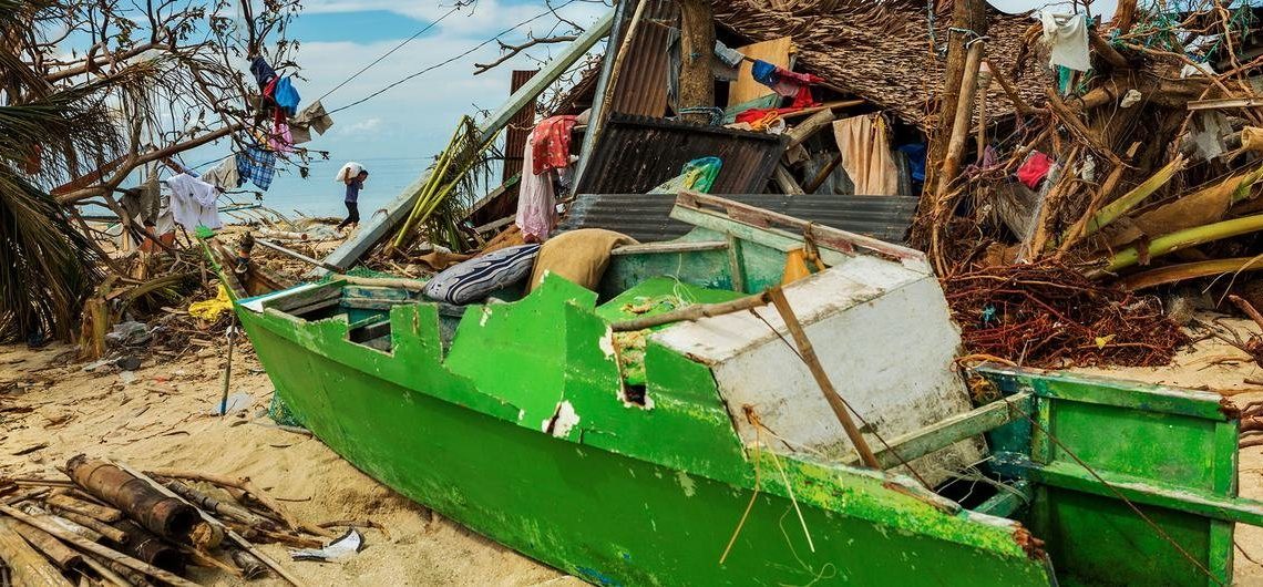 La gente está más expuesta que nunca a peligros múltiples cada vez más agudos a causa del crecimiento demográfico. (Foto: UNICEF/David Hogsholt)