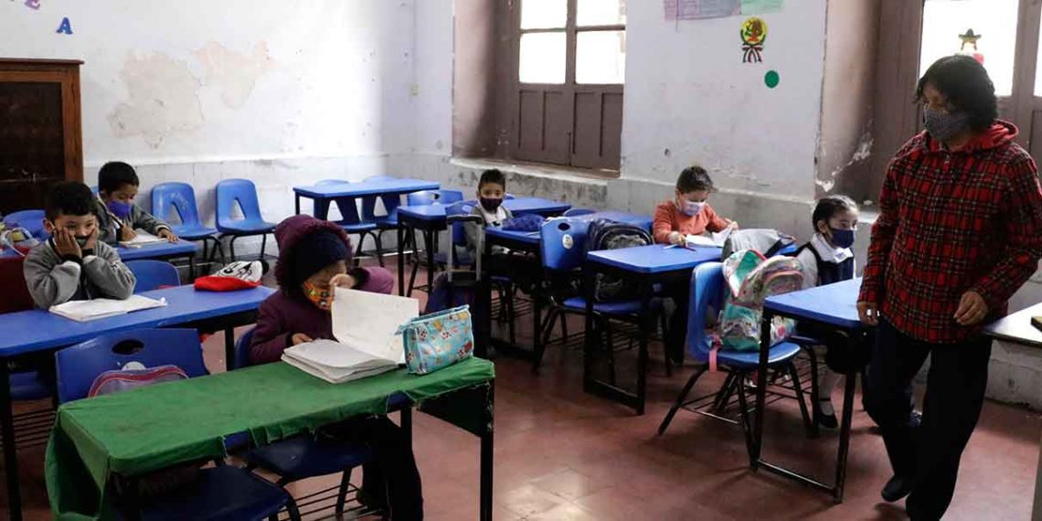 Escuelas Particulares de Puebla sondearán posible regreso presencial