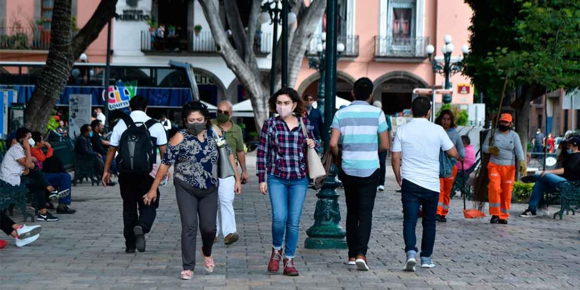 No es tiempo de eliminar el uso de cubrebocas en Puebla