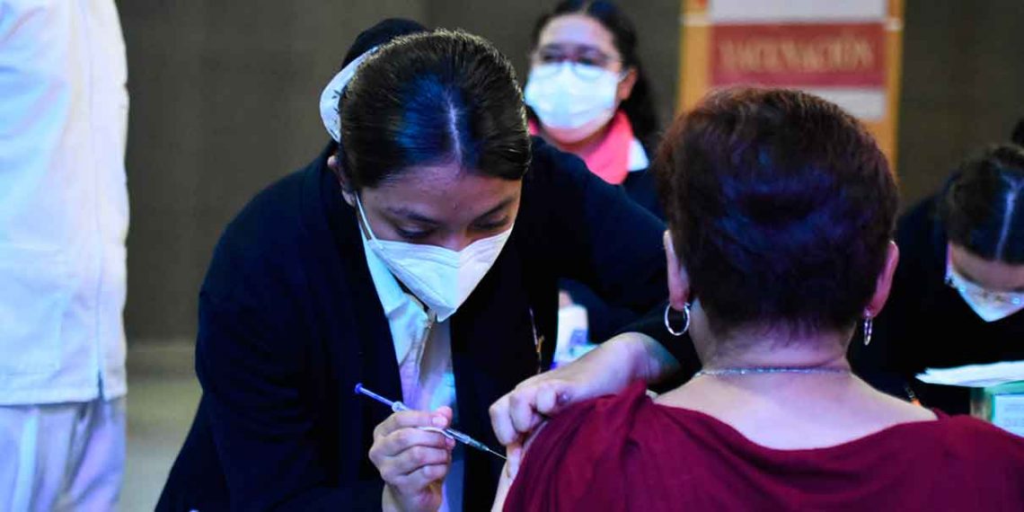 En abril se acaban las jornadas de vacunación anti Covid en Puebla
