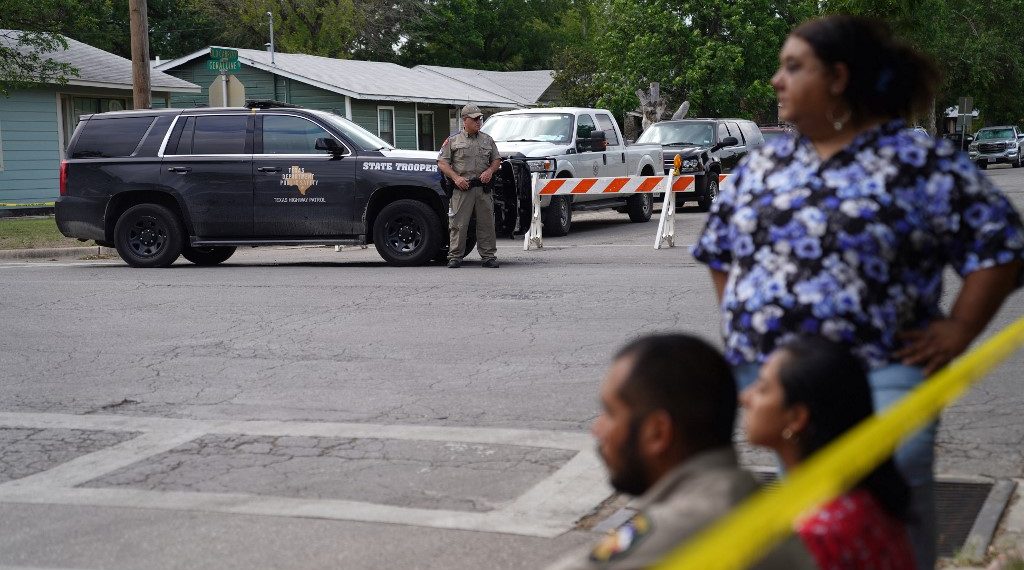 La tragedia tuvo lugar en la Escuela Primaria Robb en Uvalde, Texas. (Foto: Allison Dinner/AFP)