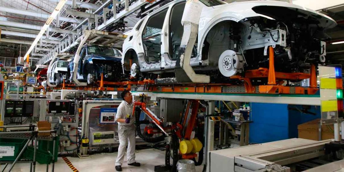 Paro técnico en VW Puebla; frenan producción del Jetta