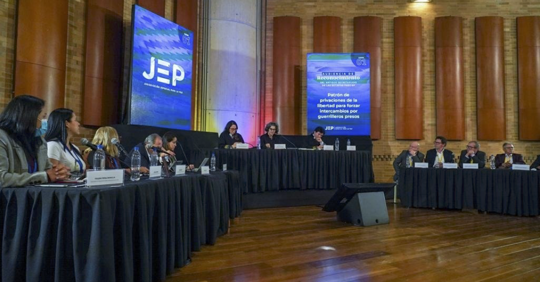 La JEP prevé que en tres meses sus magistrados impondrán las sanciones. (Foto: @JEP_Colombia)